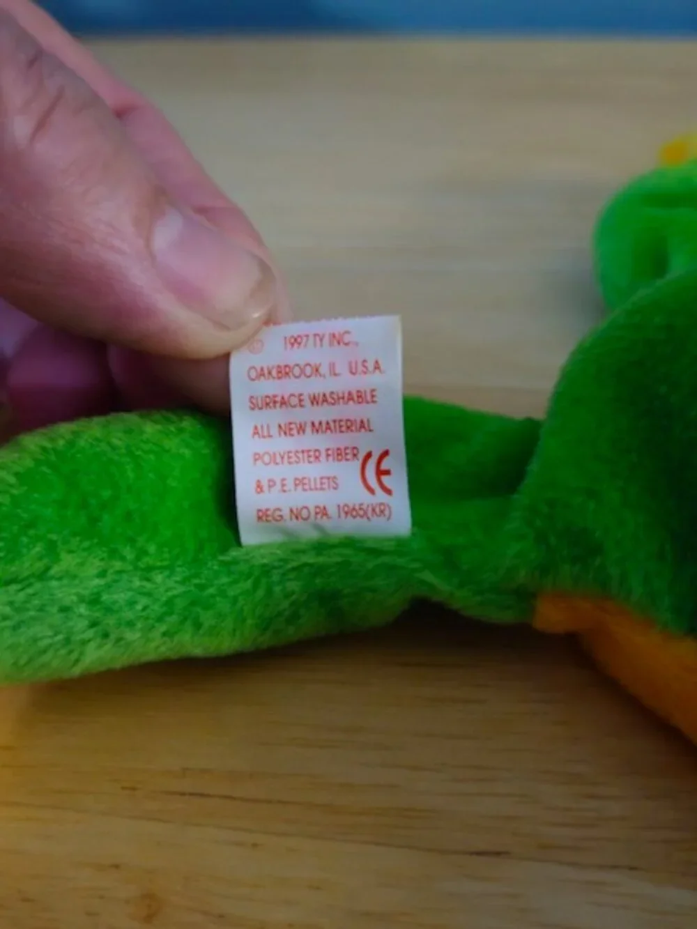 Ty Beanie Baby Smoochy The Frog Tags Attatched